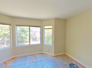 1040 San Rafael Ave APT 204, Glendale, CA 91202