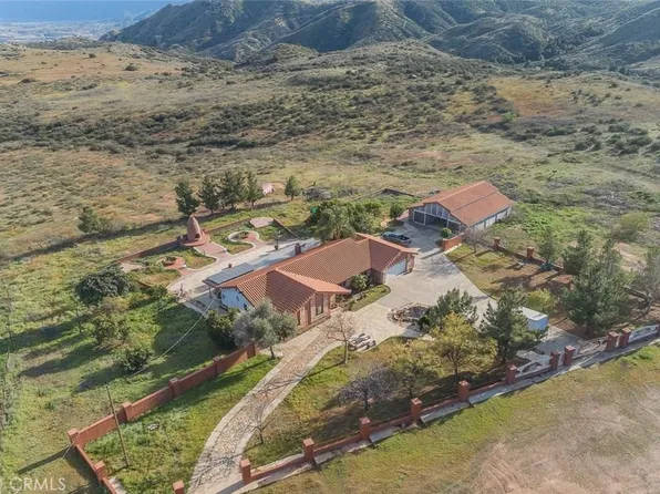 14505 Estelle Mountain Rd, Perris, CA 92570