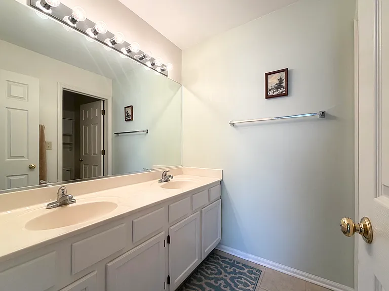 1936 Cobblebrook Ln — Photo 28