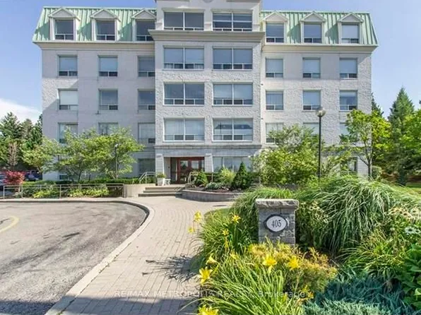 405 Erb St W #305, Waterloo, ON N2L 1W7