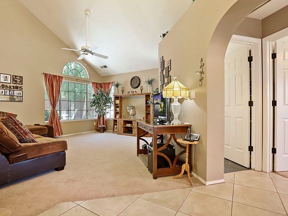 4th image of 1441 Harvest Ln