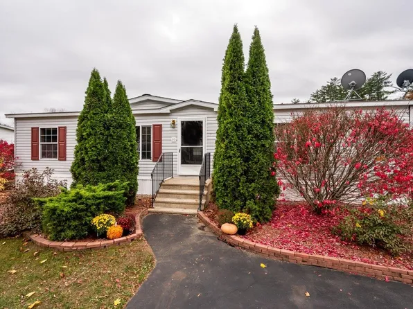 35 Seneca Street, Rochester, NH 03867