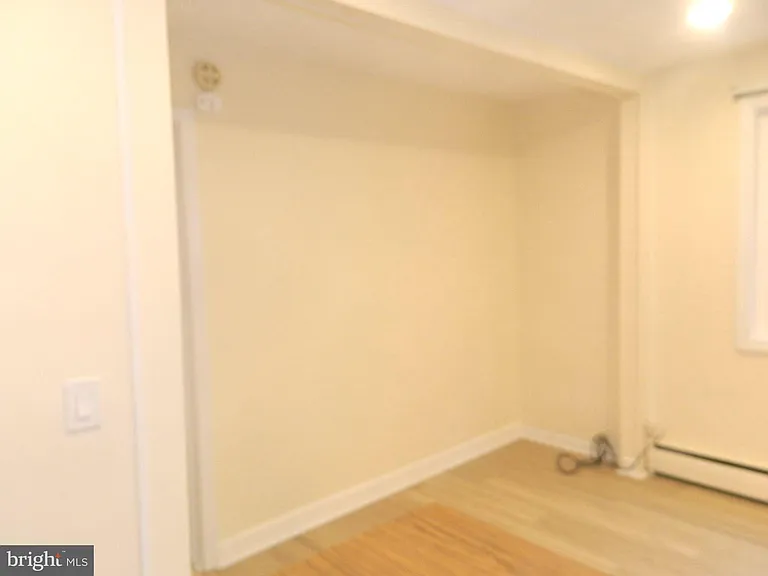 513 12th St NE #9 — Photo 12