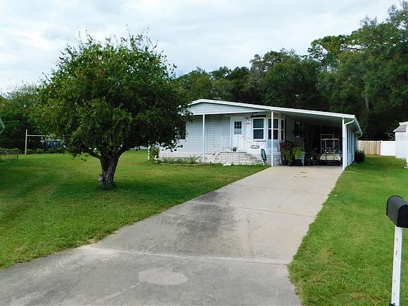 2nd image of 5835 Arapaho Ct