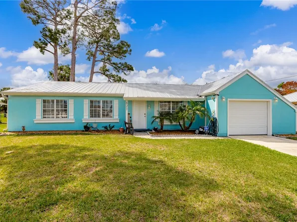621 24th St SW, Vero Beach, FL 32962