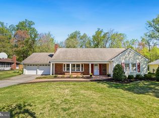 8902 Montpelier Dr, Laurel, MD 20708