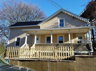 30 Talmadge St, Poughkeepsie, NY 12601