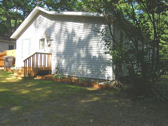 4th image of 93407 Wolf Dr