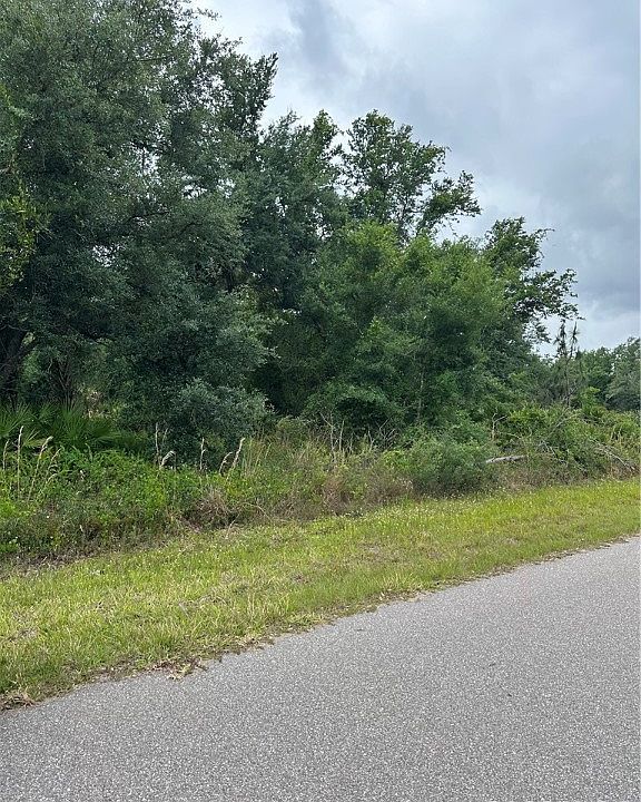 2nd image of 193 Rose Cir