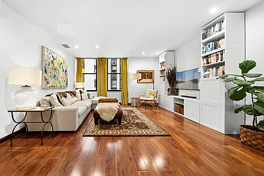 3 Hanover Square, #11C