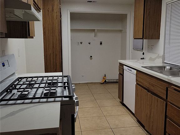 2nd image of 43670 C St