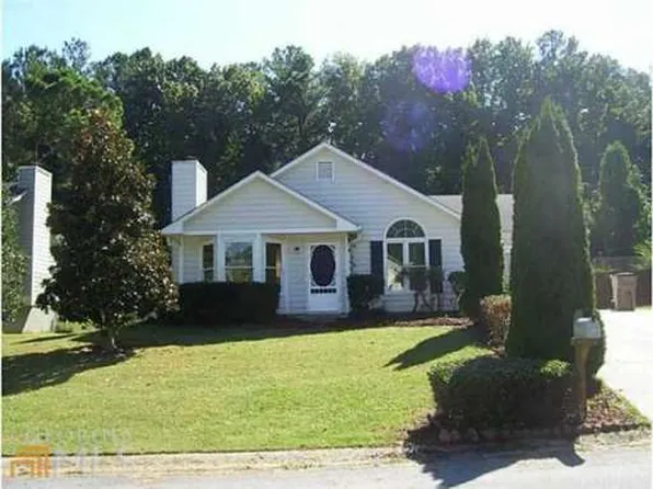 12 Stoneybrook Ct, Cartersville, GA 30121