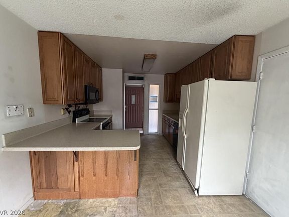 3rd image of 324 Duke Ave