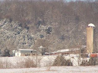 205 Garnett Kessler Rd, Columbia, KY 42728