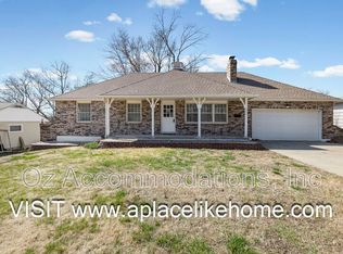 7820 Arlington Ave, Raytown, MO 64138