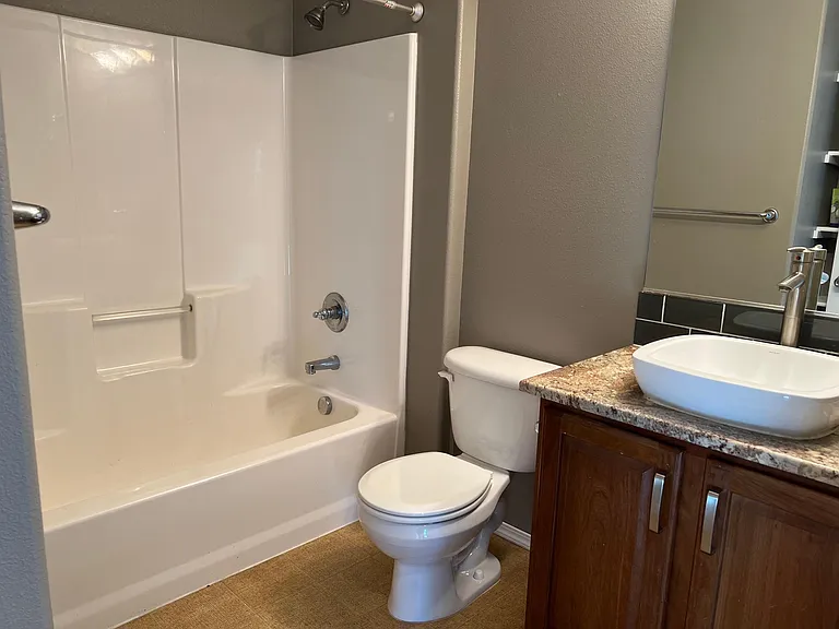 12538 SE Capella Ct — Photo 42