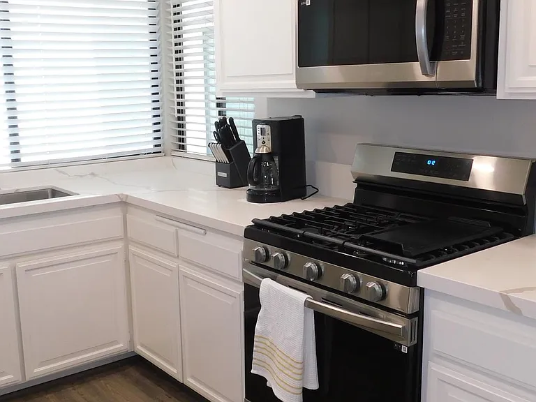 72830 Fleetwood Cir — Photo 12