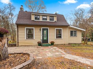 N9198 Pine St, East Troy, WI 53120