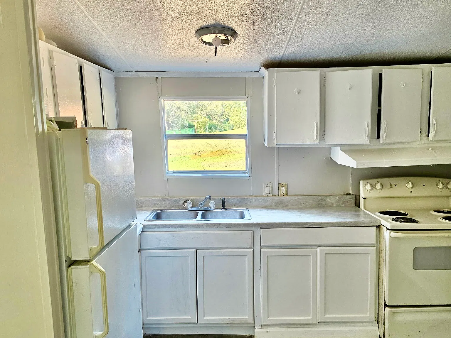 4 bed, 1280 sqft, $790 — Photo 3