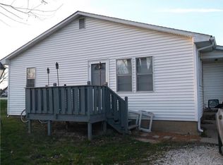 125 Rr 1, Carrollton, IL 62016