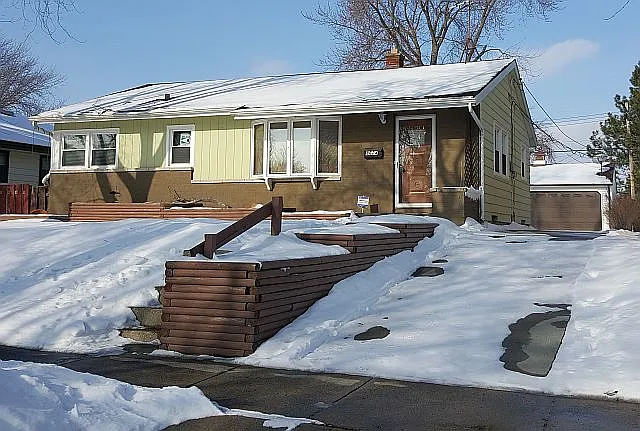 8624 W Arden Pl photo 1
