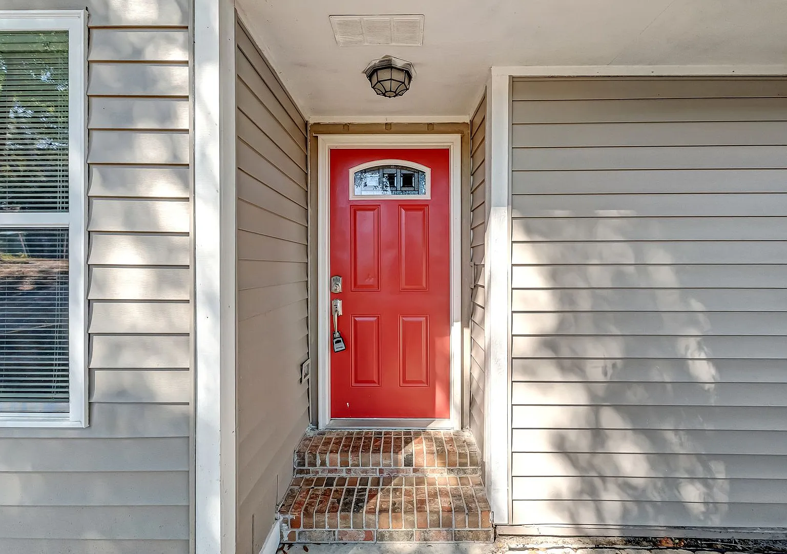 Charming 4-Bedroom, 3-Bath Home in the Heart of Niceville! — Photo 4
