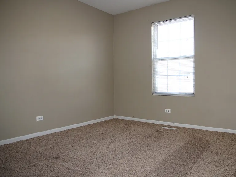 207 Springbrook Trl S — Photo 7