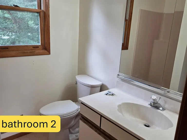195 Edgemere Ct — Photo 7