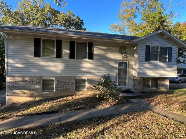 5406 Scherr Dr, Jefferson City, MO 65109