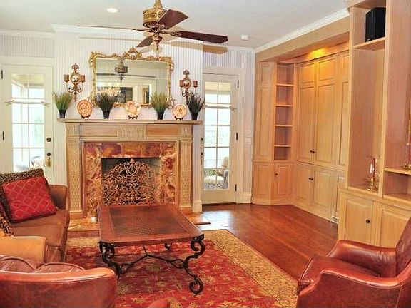 Den/Family Room