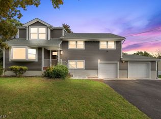 1 Terry Dr, Morristown, NJ 07960