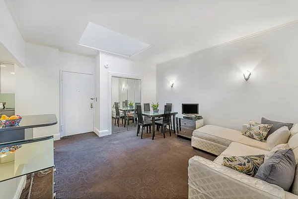 Rented by Compass | media 17