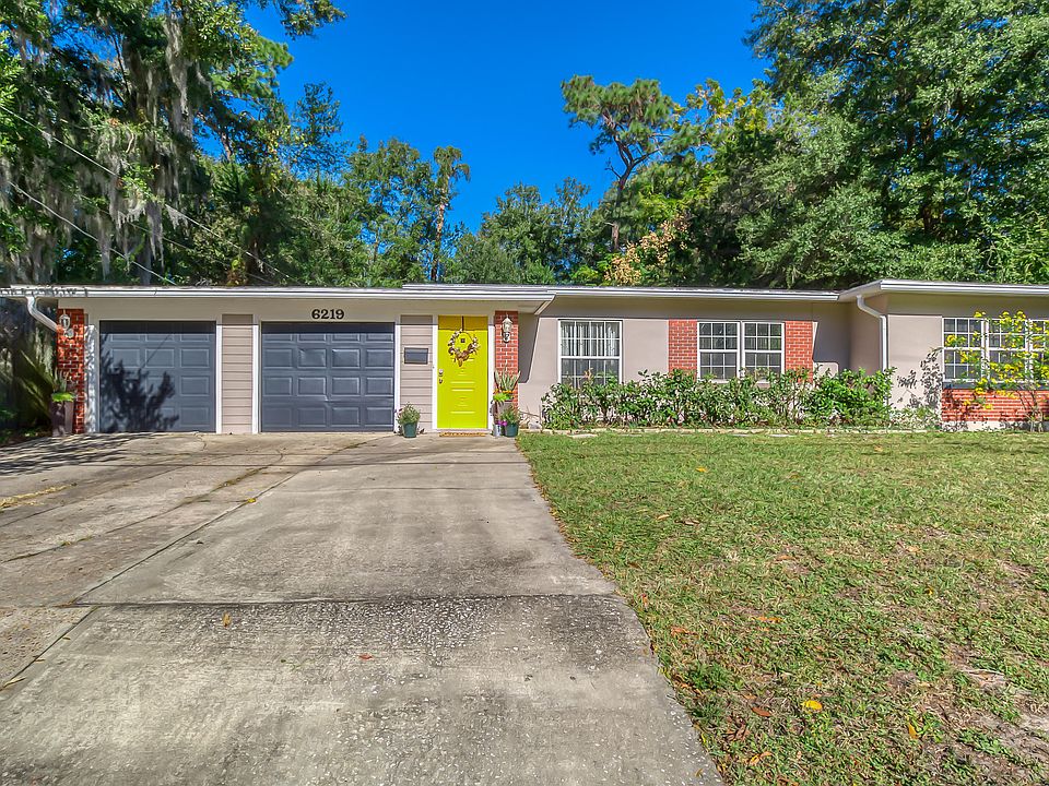 1st image of 6219 Brooks Cir S