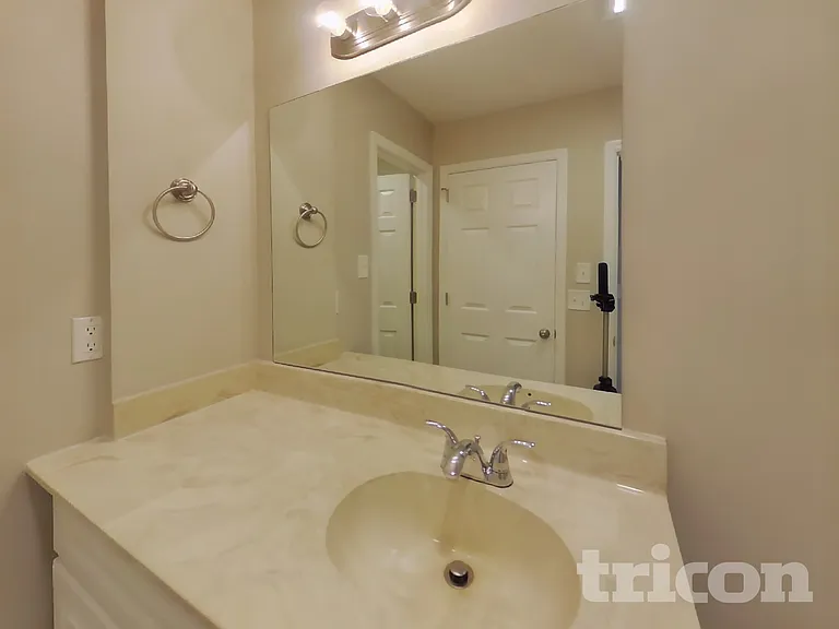 2405 Ravine Dr — Photo 11
