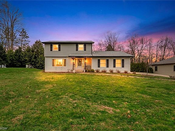 2nd image of 204 Circle Dr