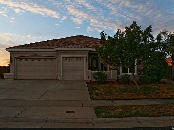 2nd image of 4998 Wellbrook Pl