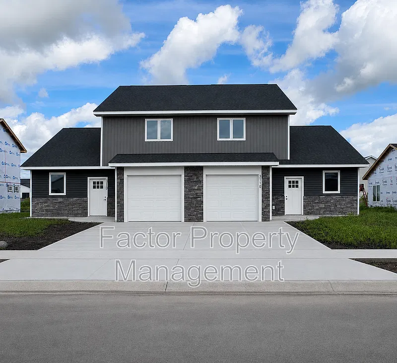 3 bed, 2.5 bath, 1650 sqft, $1,800 — Photo 1