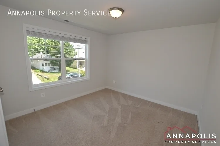 503 Highland Dr — Photo 17