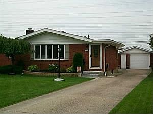 1st image of 2350 Parker Blvd