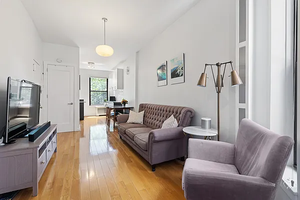 Sold by Compass | media 2