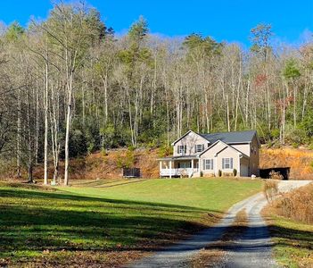 258 Carpenter Holw, Robbinsville, NC, 28771