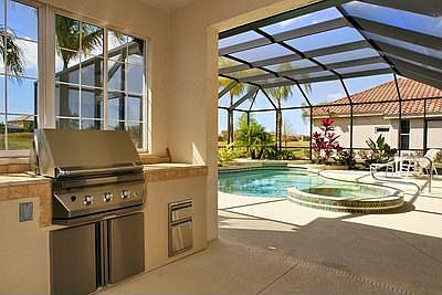 Outdoor Kitchen