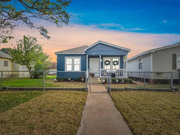 4919 Avenue Q, Galveston, TX 77551