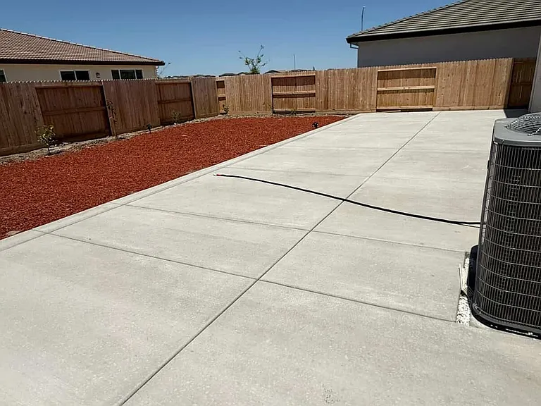 1723 Skagway Ave — Photo 13