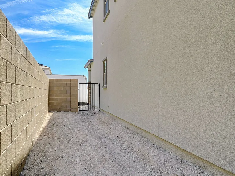 599 Clover Bar Ln — Photo 36