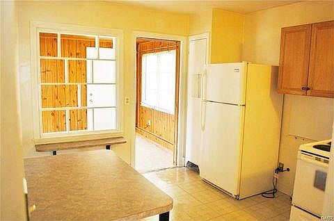 2nd image of 2024 Meriline Ave