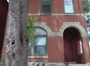 902 S 6th St APT 1, Louisville, KY 40203