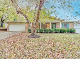 3573 Yaeger Rd, Saint Louis, MO 63129