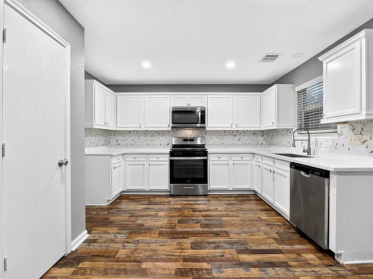 20722 Fair Castle Dr — Photo 9