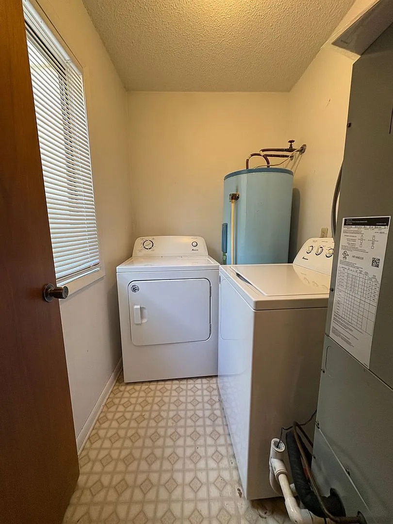 Rolling Acres Townhome. — Photo 4